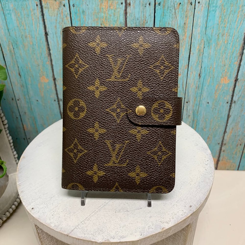 Louis Vuitton LV Wallet M61207 Porte Papier Zip Browns Monogram 1609879